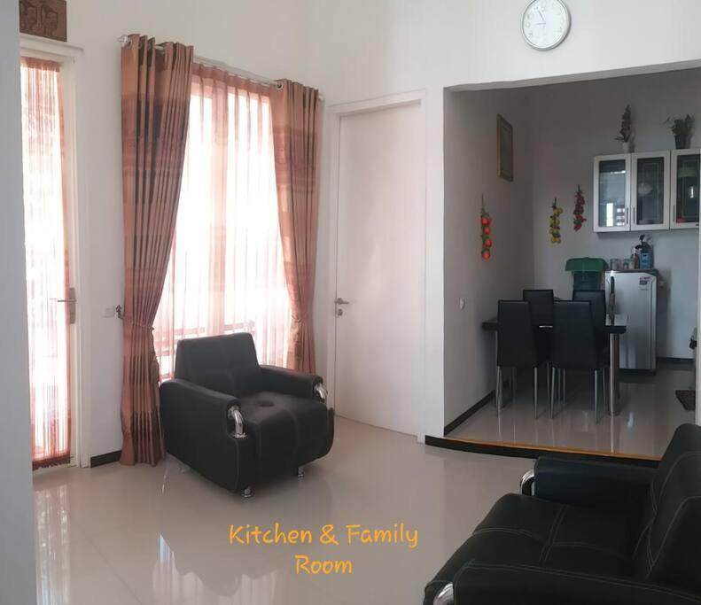Villa Two One Exotic Private Pool Di Batu Batu  Bagian luar foto